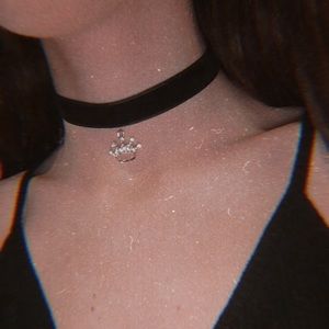 Princess Crown Velvet Choker
